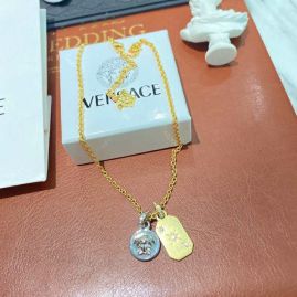 Picture of Versace Necklace _SKUVersacenecklace12cly2517097